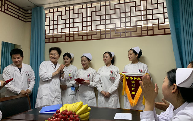【5.12护士节】万象城举办茶话会白衣天使受表彰(图6)